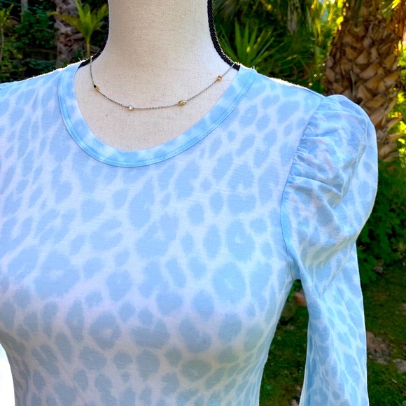 ALC lightweight, sheer tee - Picture 2 of 6